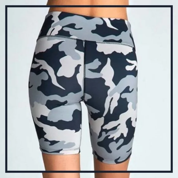 Noli Yoga Cacao Camo Bike Shorts - Picture 2 of 3